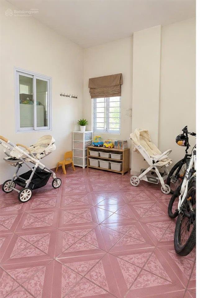 Hiếm! 4,45 tỷ tập thể nguyễn công hoan, ngọc khánh, lô góc, tầng 2 + 3, 110m2 3pn 2wc ở ngay