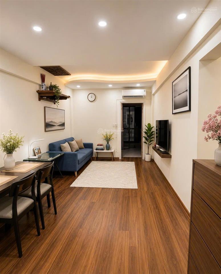Chỉ 3,98 tỷ tập thể nguyễn chí thanh, láng hạ, đống đa, view phố, sổ to 70m2 2pn ở ngay