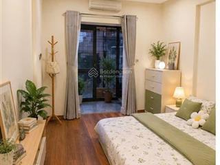 Chỉ 3,98 tỷ tập thể nguyễn chí thanh, láng hạ, đống đa, view phố, sổ to 70m2 2pn ở ngay