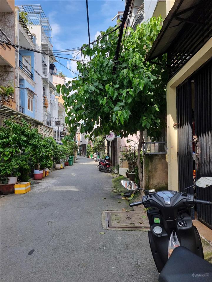 Chính chủ bán nhà âu cơ, tân bình cũ gần đầu hẻm ô tô giá 6,5 tỷ (thương lượng)