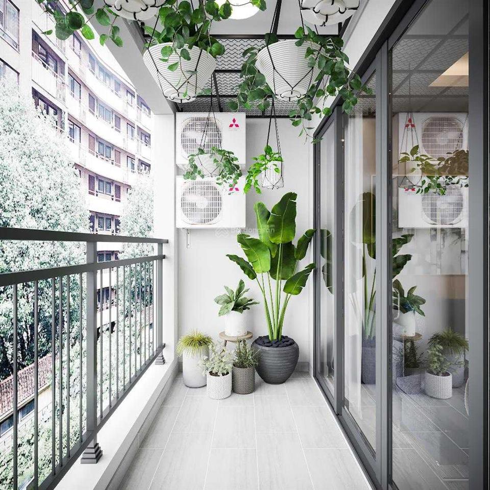 Chính chủ bán ch 2pn  2wc, dt 78m2, giá 6,8 tỷ, ban công đn, tòa roman plaza,  0523 681 ***