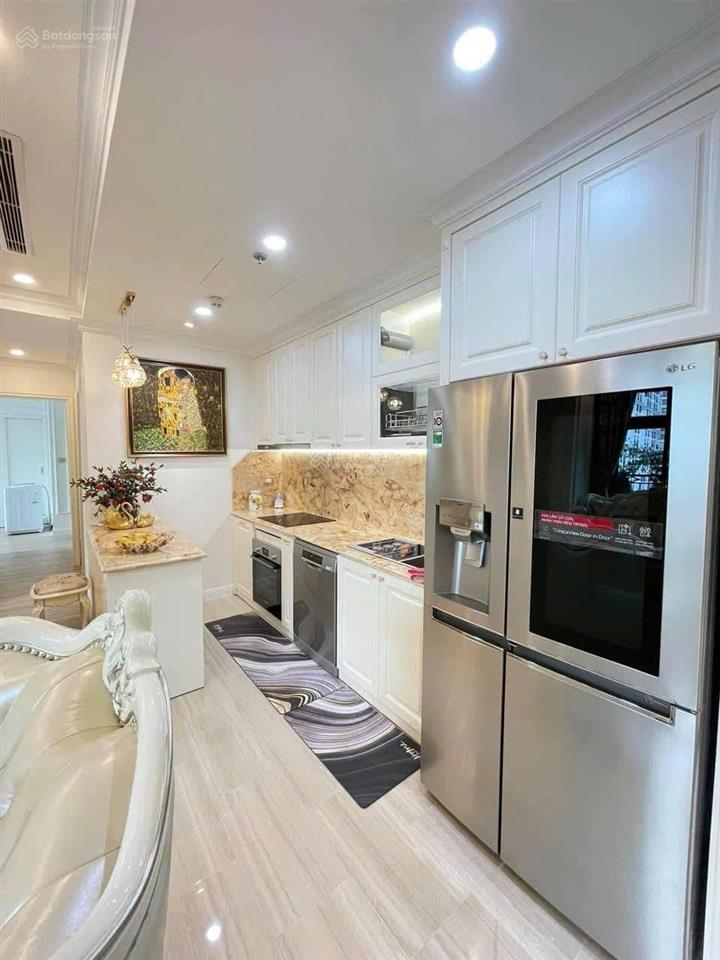 ( giá thật) bán ch 3pn2wc,dt 118m2,giá 10,3 tỷ,ban công đn,căn góc, mỹ đình plaza 2,  0523 681 ***