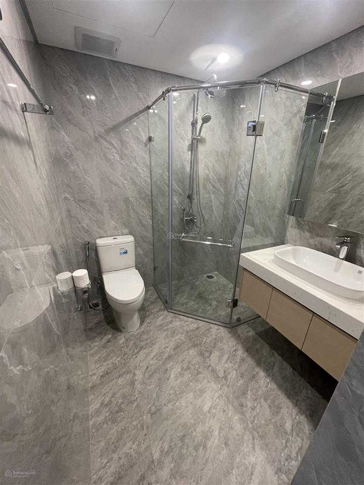 Bán căn hộ skyline westlake tây hồ, 3pn giá 125tr/m2. căn góc có 2 mặt thoáng,  0915 689 ***