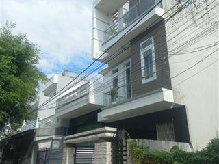 Bán nhà 3 tầng nguyễn thái học,phường tuy hòa đắk lắk(tptuy hòa cũ)5m x 20m,đường thông 2 hơi tránh