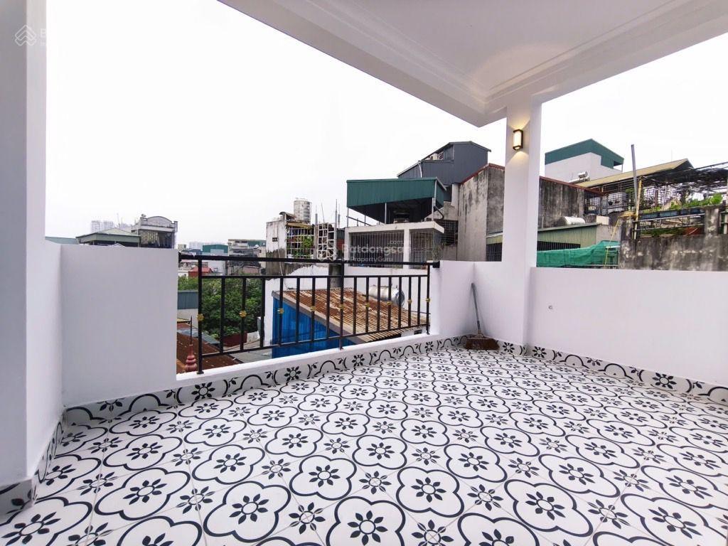 Bán nhà mới phố trần đại nghĩa  gần bách kinh xây !!!