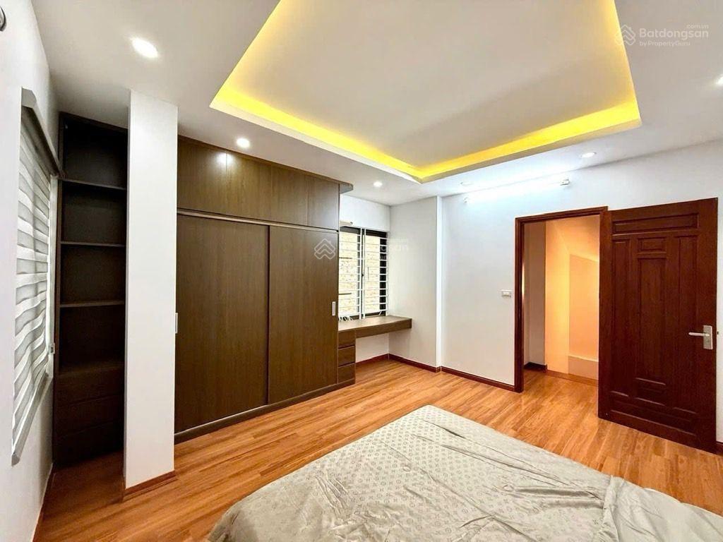 Bán nhà phố pháo đài láng  lô góc  thông sàn  kinh doanh đỉnh  cụm các trường đại học top đầu !