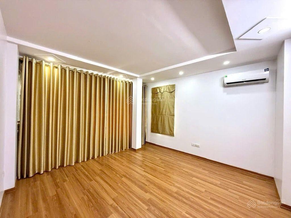 Bán nhà phố pháo đài láng  lô góc  thông sàn  kinh doanh đỉnh  cụm các trường đại học top đầu !
