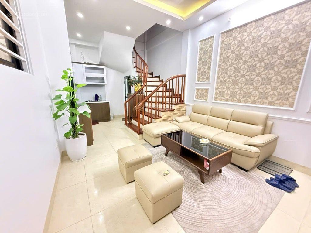 Bán nhà phố pháo đài láng  lô góc  thông sàn  kinh doanh đỉnh  cụm các trường đại học top đầu !