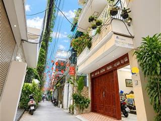 Bán nhà bồ đề  90m, mặt ngõ kinh doanh, 5 phút sang phố cổ.