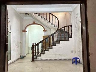 Tôn thất tùng  bán đất tặng nhà 3 tầng