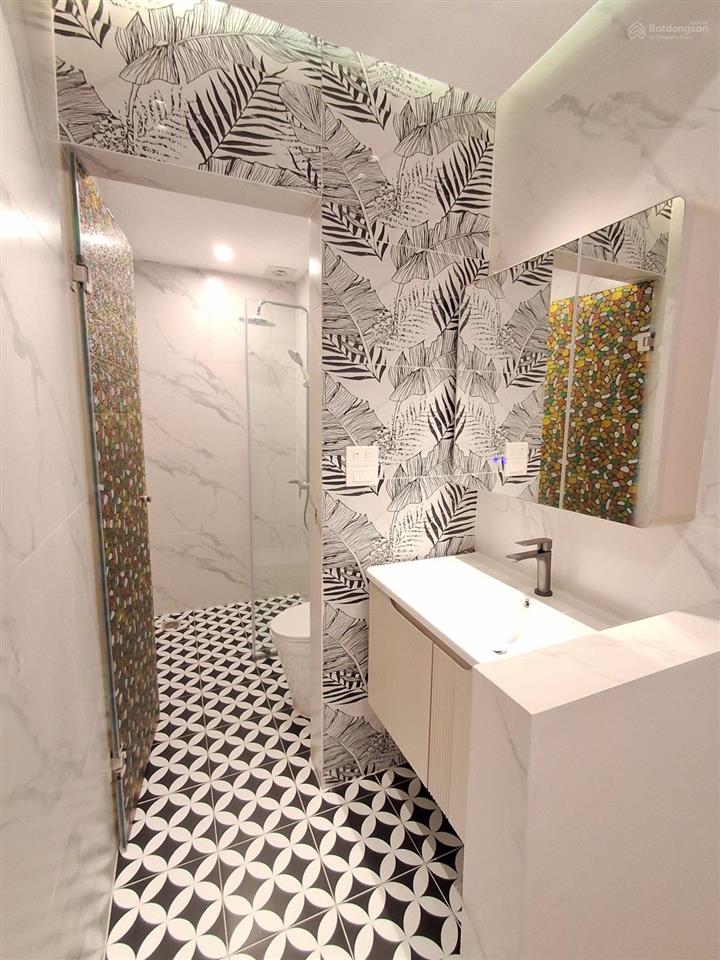 Bán nhà việt hưng, diện tích 60m2, 7 tầng thang máy, vỉa hè ô tô tránh, giá nhỉnh 17 tỷ