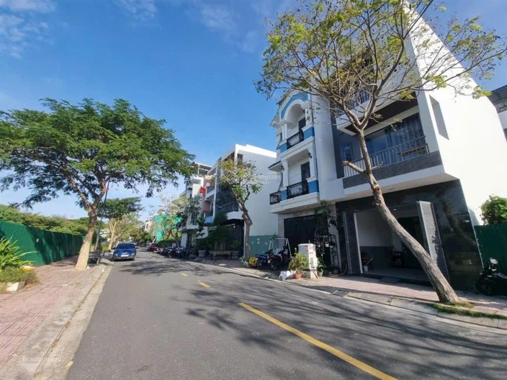 Siêu rẻ  nhà đẹp 3 tầng kđt hà quang 1 phước hải  nha trang hàng hiếm chỉ 7 tỷ 900