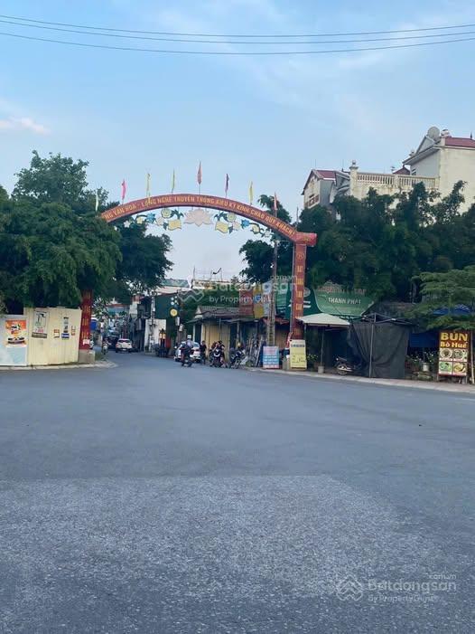 Bán đất đông dư, 4,7 tỷ, 42 m2, mặt tiền 4m hot!