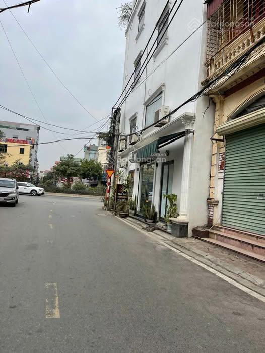 Mặt tiền 8m sau có thể chia 2 lô đẹp như tranh, mỗi lô 50m²