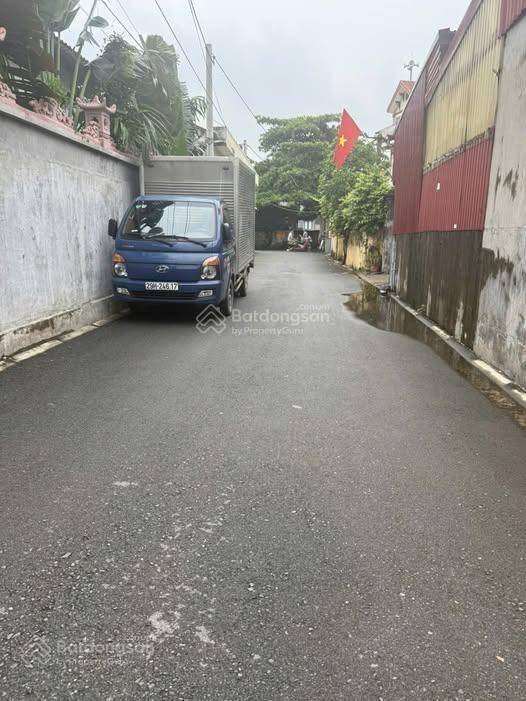 Hiếm đất đẹp kiêu kỵ, ô tô 7 chỗ gần trục chính, giá chỉ 5 tỷ