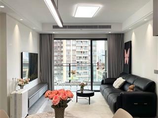 Nhỉnh 13 tỷ ( vị trí hiếm) 53m2 ,5 tầng,  nhà mặt ngõ ô tô thông, phố bồ đề  long biên