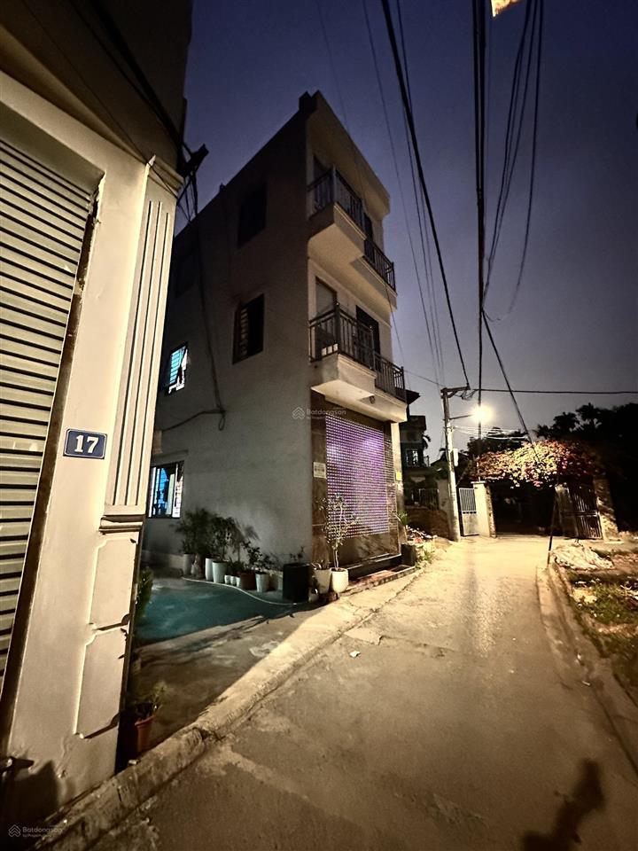 Bán nhà xã bát tràng  huyện gia lâm  ô tô  nở hậu  nhà dân xây