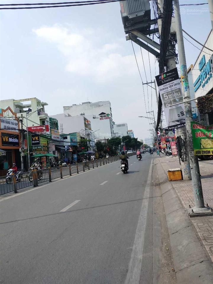 Bán nhà mặt tiền nguyễn thị thập, quận 7  dt 6x25m, giá 27 tỷ thương lượng
