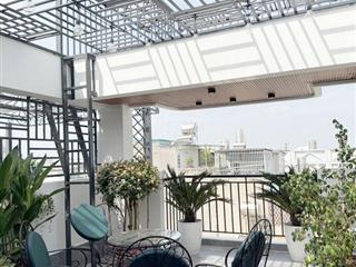 Nhà rộng và mới đẹp lại có thang máy hẻm xe tải thạnh lộc 27 với giá chưa tới tám tỷ