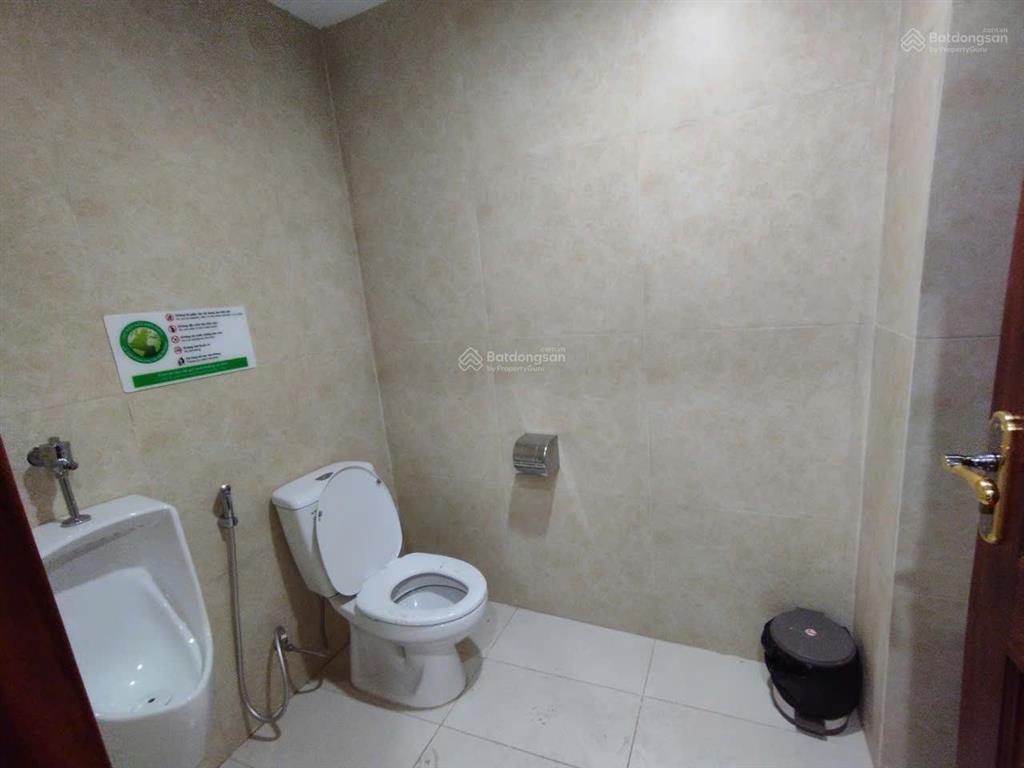 Cho thuê tòa nhà văn phòng trên đường lê đức thọ, mỹ đình, nam từ liêm, hà nội. dt 165m2, mt7m, 8t