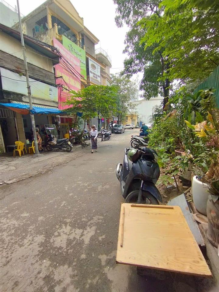 Cho thuê tòa nhà văn phòng trên đường lê đức thọ, mỹ đình, nam từ liêm, hà nội. dt 165m2, mt7m, 8t