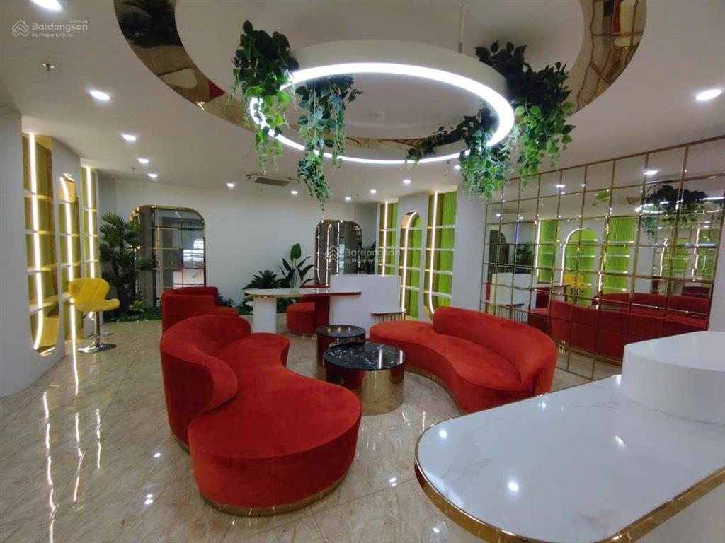 Cho thuê tòa nhà văn phòng trên đường lê đức thọ, mỹ đình, nam từ liêm, hà nội. dt 165m2, mt7m, 8t