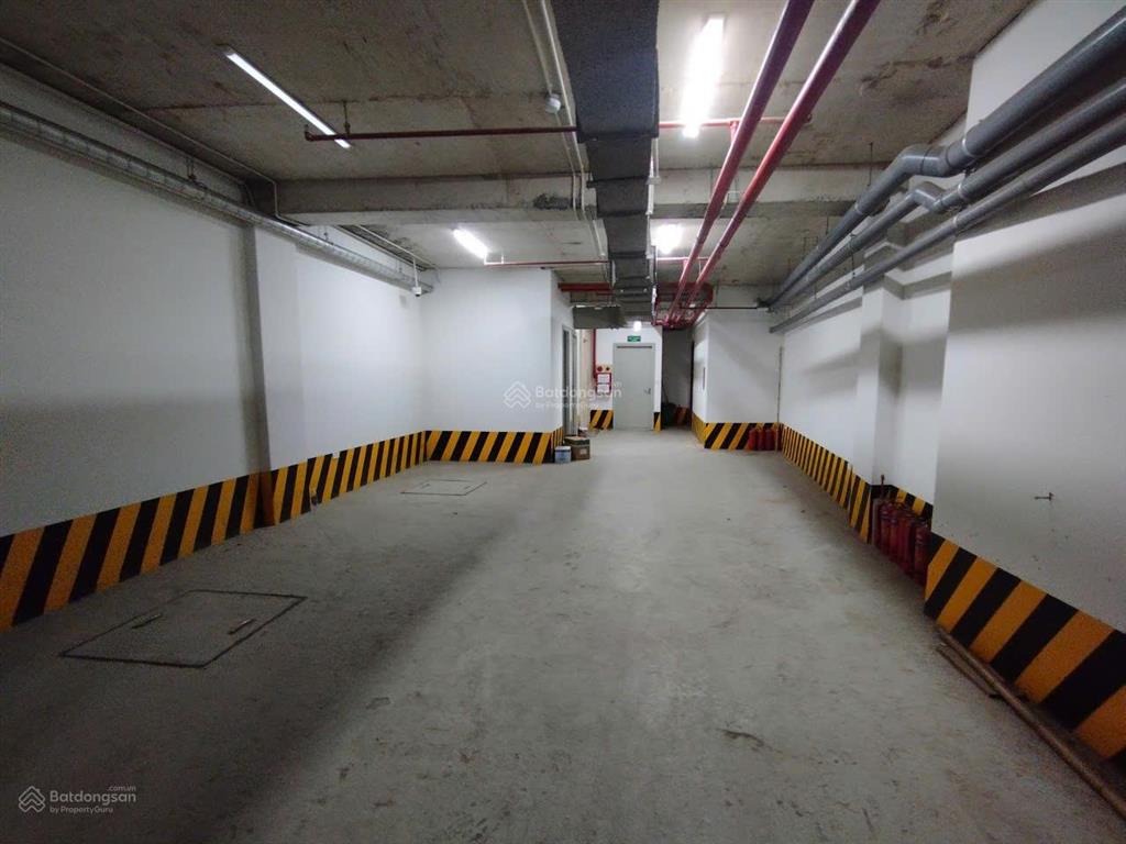 Cho thuê tòa nhà văn phòng trên đường lê đức thọ, mỹ đình, nam từ liêm, hà nội. dt 165m2, mt7m, 8t