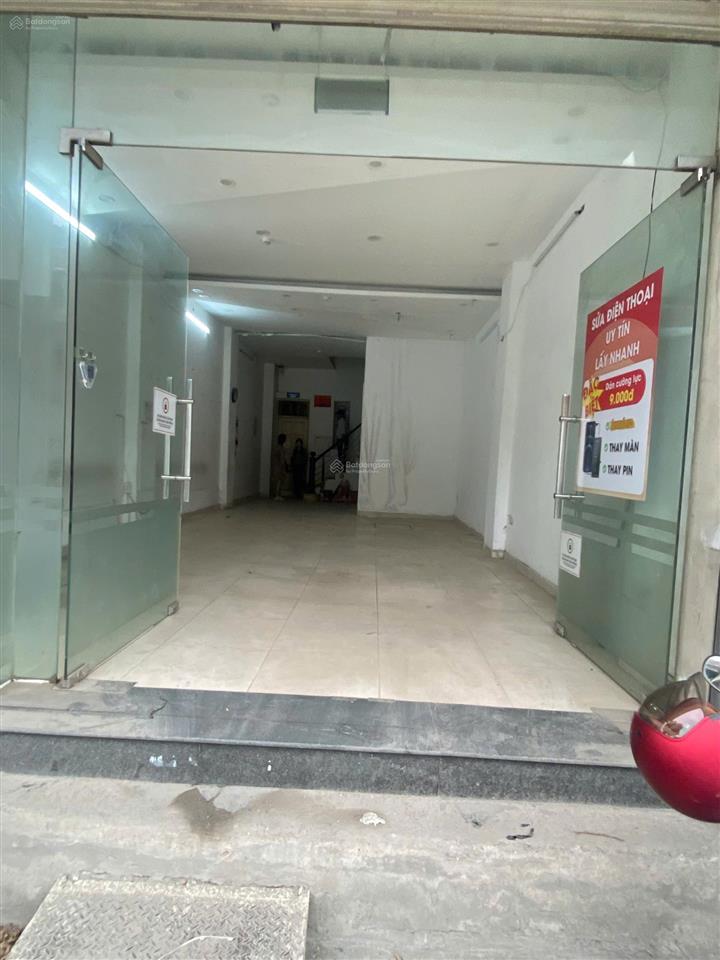 Cho thuê nhà mặt phố nguyễn xiển, thanh xuân, tp hà nội. dt 80 m2 x 7t, mt 5m, nhà đẹp, thang máy