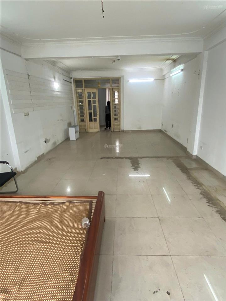 Cho thuê nhà mặt phố nguyễn xiển, thanh xuân, tp hà nội. dt 80 m2 x 7t, mt 5m, nhà đẹp, thang máy