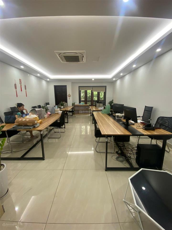 Cho thuê nhà ở nguyễn tuân, thanh xuân, tp. hà nội. dt 80m2x6t, mt 6m, thông sàn, thang máy,giá 45t