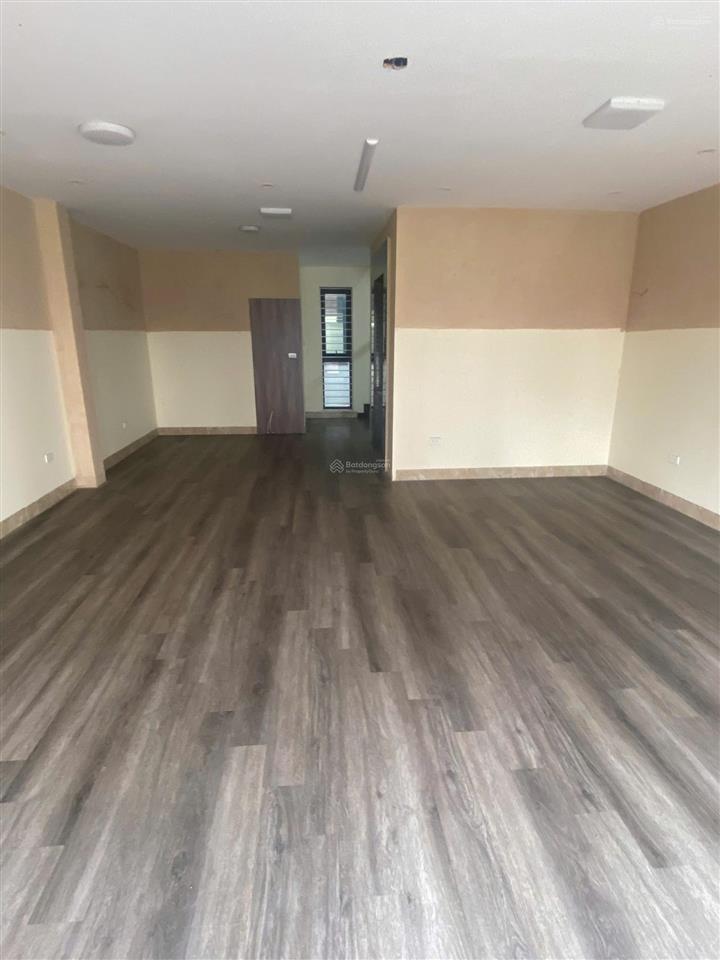 Cho thuê liền kề ở roman, tố hữu, nam từ liêm, hà nội. dt 95m2x6t, mt 6m. nhà đẹp,thang máy,giá 45t