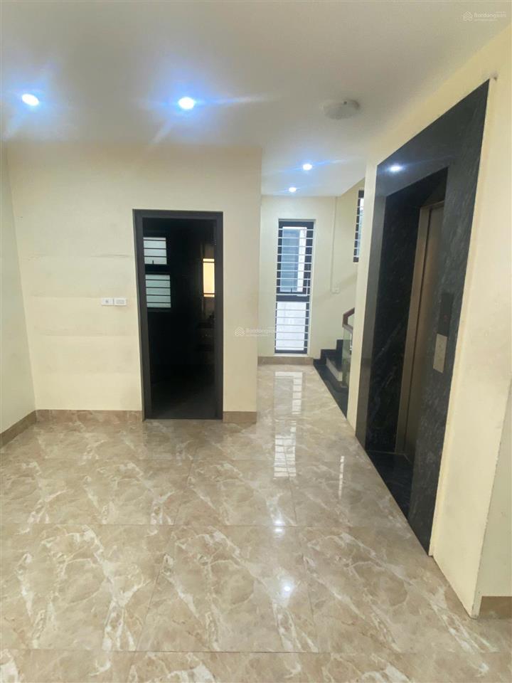 Cho thuê liền kề ở roman, tố hữu, nam từ liêm, hà nội. dt 95m2x6t, mt 6m. nhà đẹp,thang máy,giá 45t