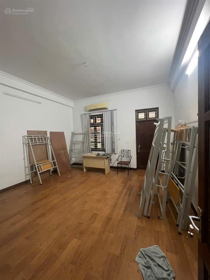 Cho thuê nhà ở nguyễn khả trạc, mai dịch, cầu giấy. dt 80m2x5t, mt 5m. nhà đẹp. giá 25 triệu/tháng.