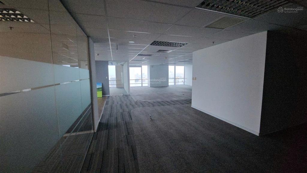 Văn phòng view sông hàn, diện tích 200m2, giá chỉ 282.000đ/m2/tháng