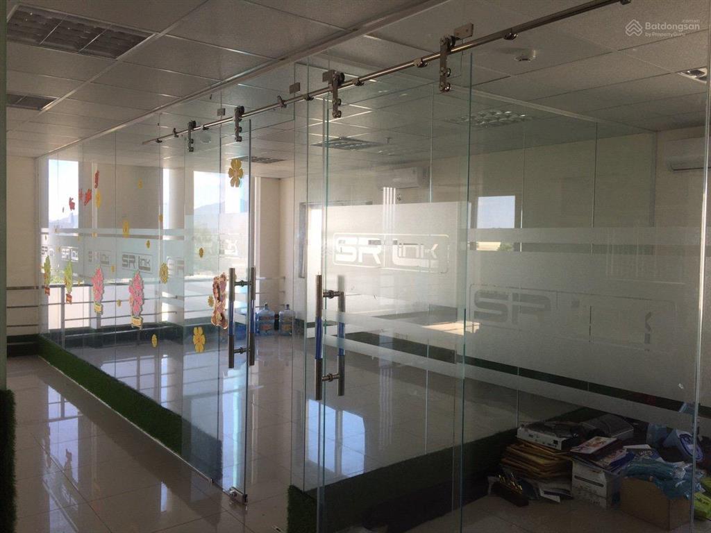Văn phòng đường xô viết nghệ tĩnh, diện tích 110m2, giá thuê 110m2, giá 17,5 triệu/tháng