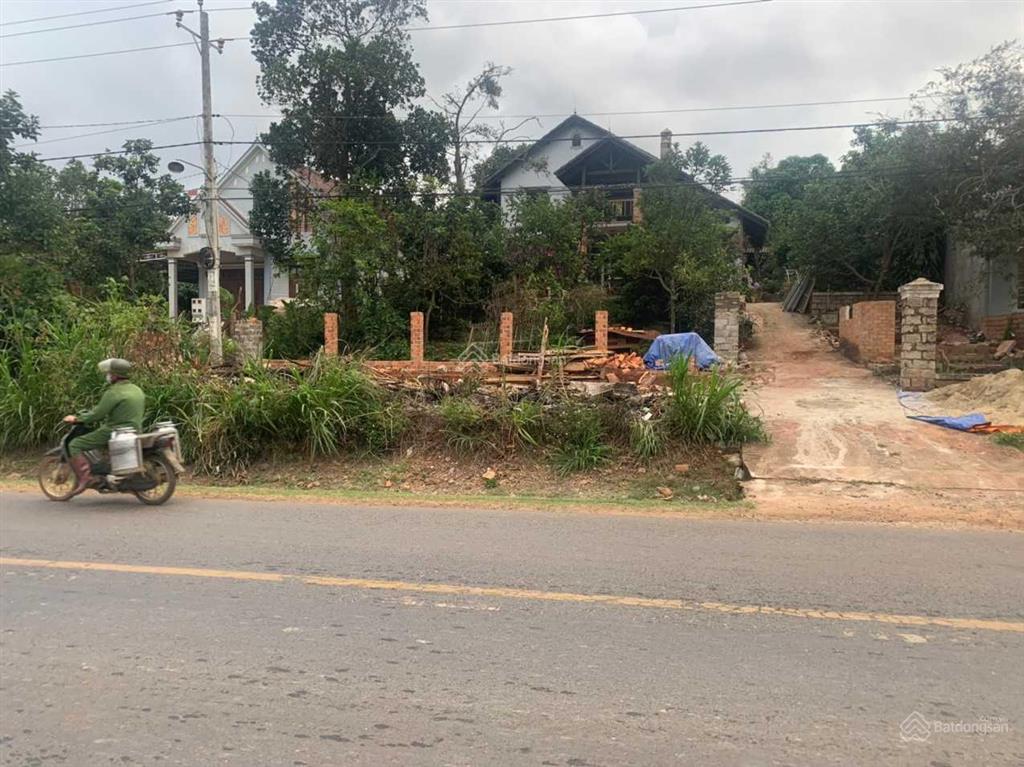 Bán 27,7m2 ngang đất mặt tiền quốc lộ 27 đơn dương lâm đồng