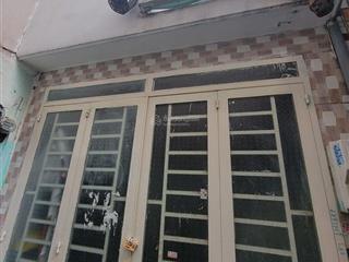 Cần bán nhà shr hiếm có đường lê văn khương, q12