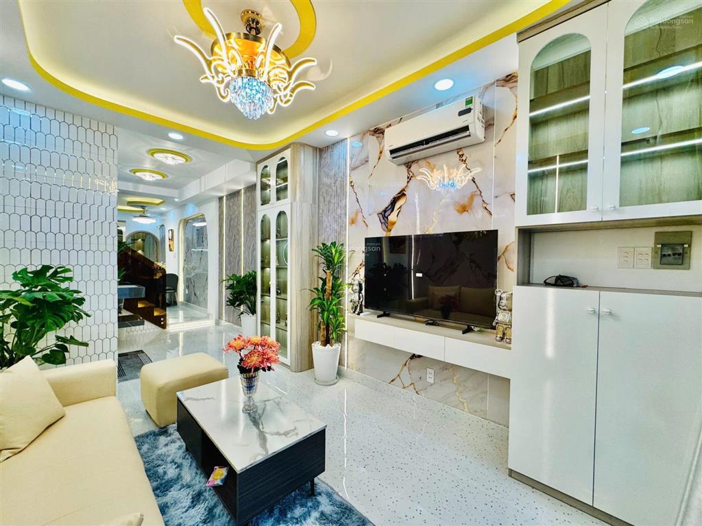 Chính chủ bán siêu phẩm nhà hẻm xe hơi đến cửa ngay công viên gia định