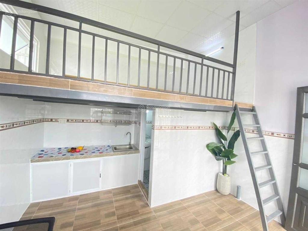 Phòng có gác giá rẻ ở nguyễn hữu tiến, tây thạnh, tân phú gần ngay đh công thương