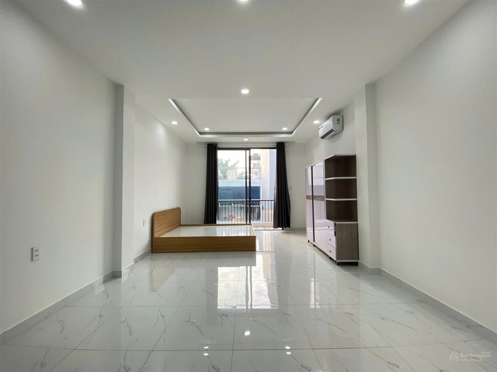 Cho thuê căn hộ ban công, mới 100% ở hương lộ 3 ngay aeon tân phú