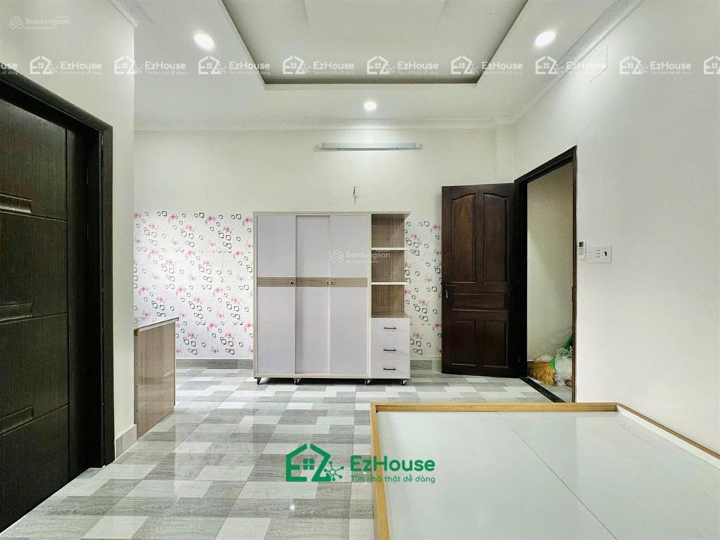 Cho thuê phòng sẵn nội thất giá rẻ cửa sổ trời ở hương lộ 2