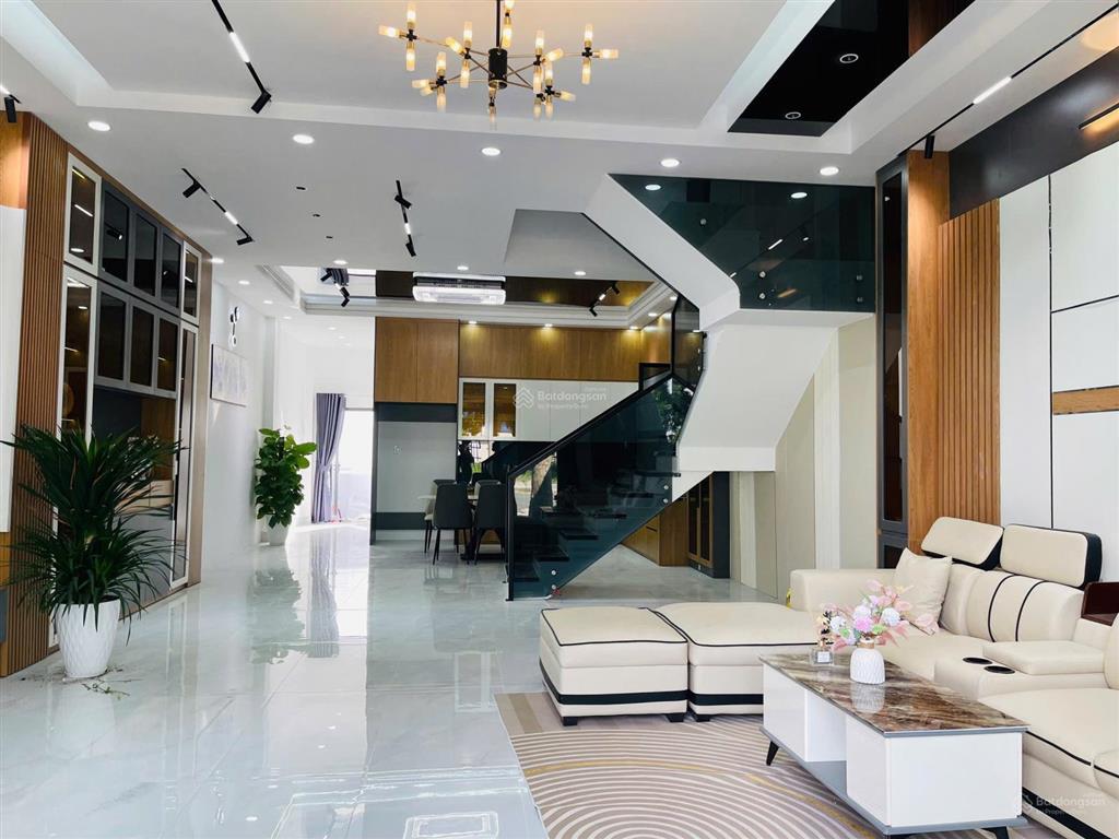 Siêu phẩm đường đinh đức thiện ngang 6m nhà xây mới 100% giá bán 3.980 tỷ sổ hồng riêng