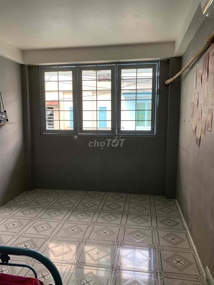 Phòng trọ tủ lạnh ml lối đi riêng Q10