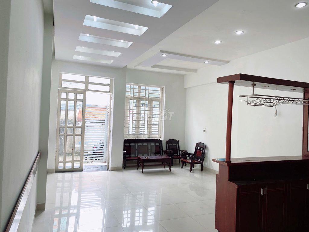Cho thuê Nhà Nguyên Căn tỉnh lộ 10, tân tạo