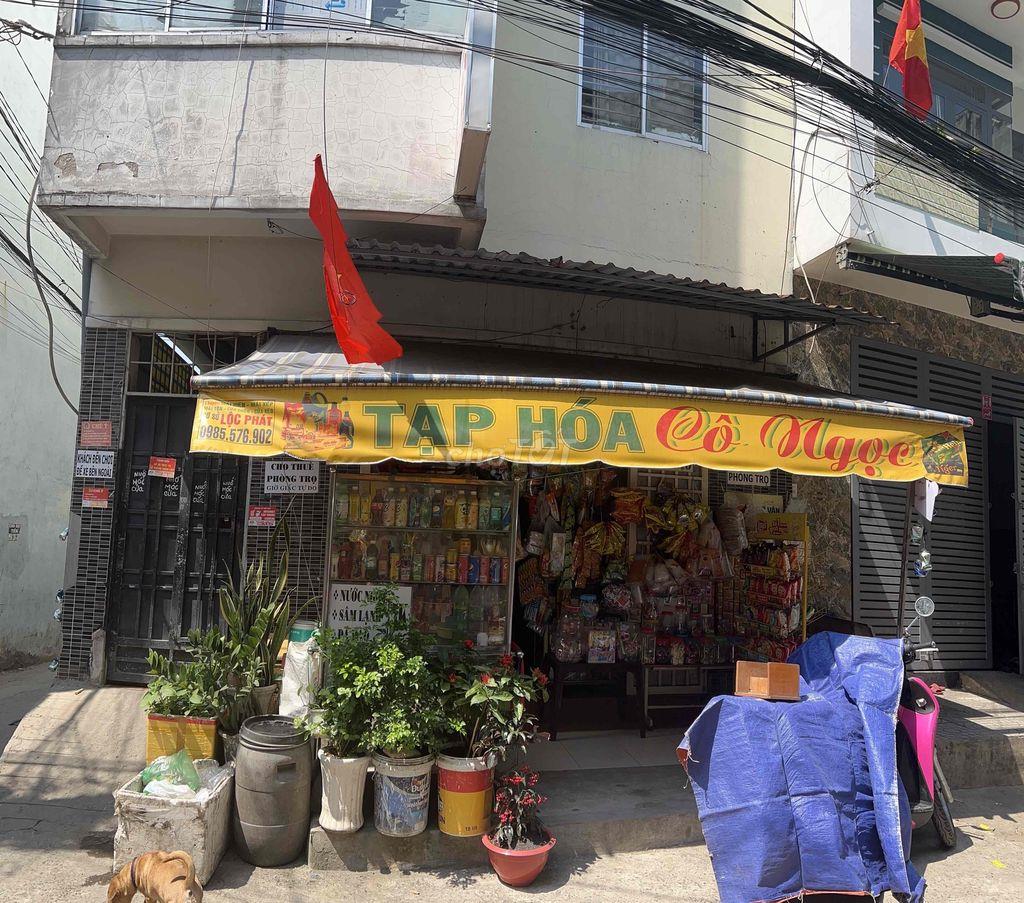 phòng trọ cho công nhân thuê, giờ giấc tự do, wc, bếp, gác,gần chợ bà