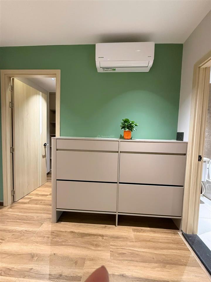 Căn hộ 56m2 full nt mới 100%, có hđ 1 năm thuê 17tr/tháng, sát vivo city, đh rmit, tôn đức thắng