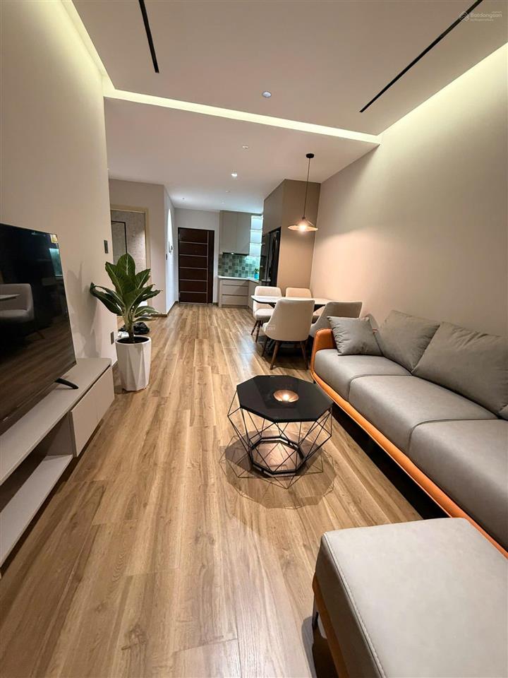Căn hộ 56m2 full nt mới 100%, có hđ 1 năm thuê 17tr/tháng, sát vivo city, đh rmit, tôn đức thắng