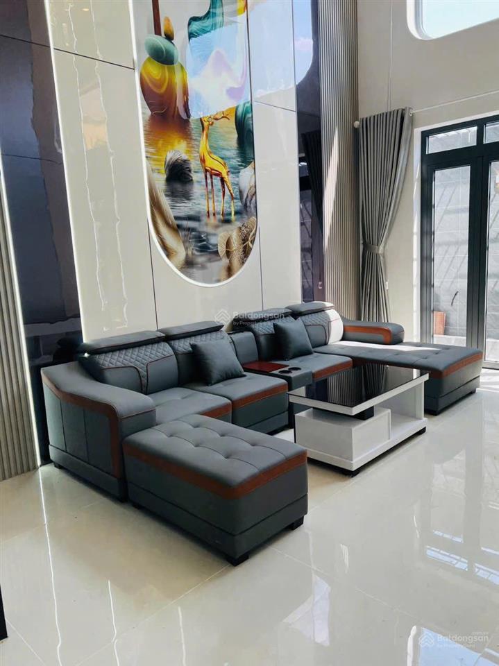 Siêu phẩm đẹp, nội thất sang trọng
liên khu 45, 60,1 m(4,01 m x 15 m) giá 7,7 tỷ
