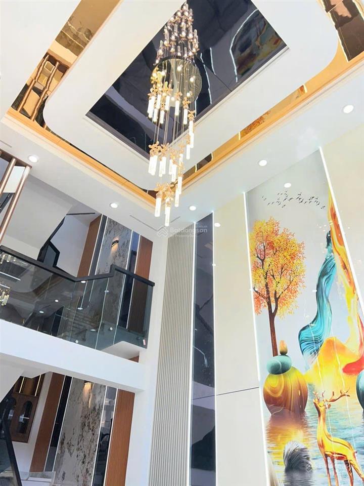 Siêu phẩm đẹp, nội thất sang trọng
liên khu 45, 60,1 m(4,01 m x 15 m) giá 7,7 tỷ