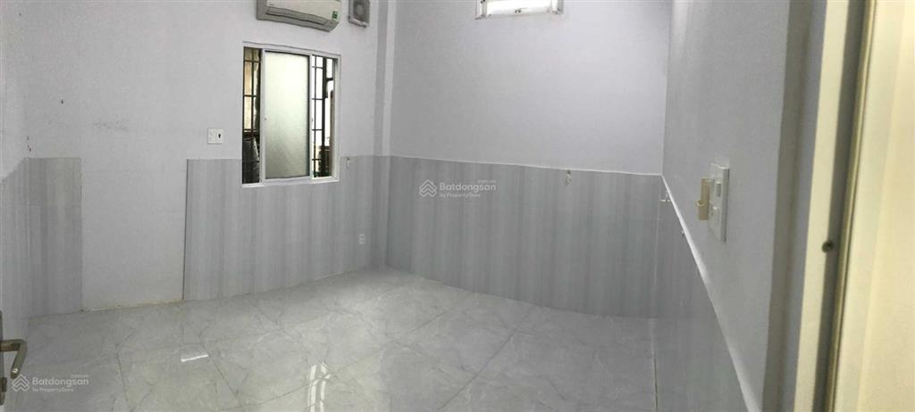 Cho thuê phòng trọ tại trung tâm q10, gần trường huflit, bv 115 có nội thất chỉ 3 triệu/tháng